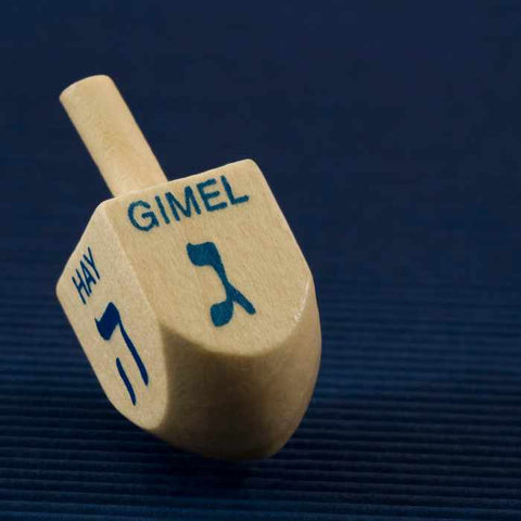 Dreidel Safety  tips for pet owners, can pets play with Dreidel